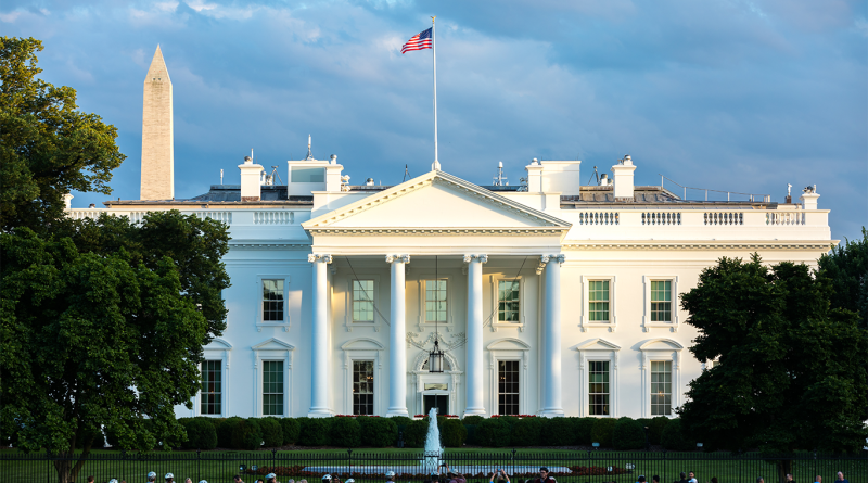 Landscape view of The White House in USA to supprt Biden LNG export article